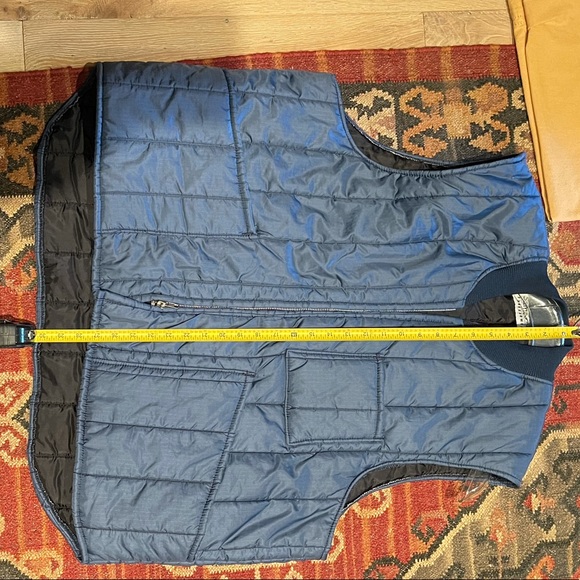 Vest - Picture 6 of 6